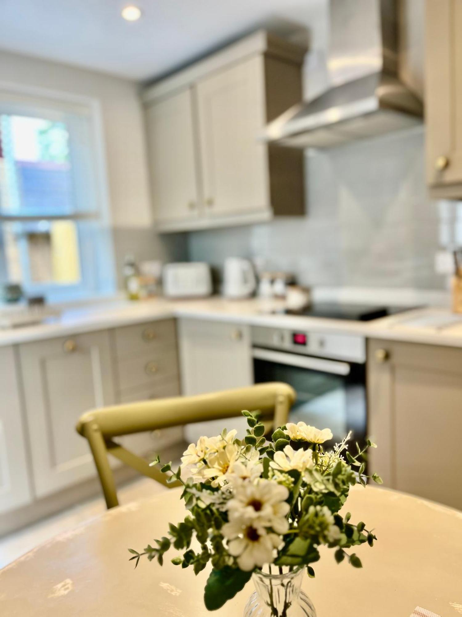 Posh Little Cottage 兰戈伦 外观 照片